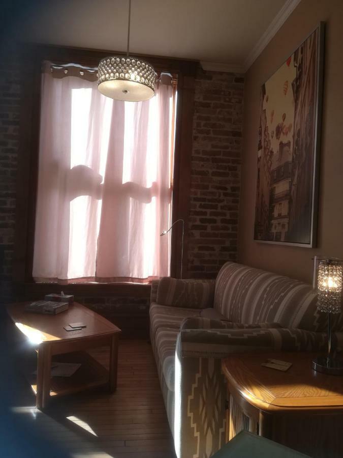 Vieux-Old Farnham Appart-Condotel エクステリア 写真